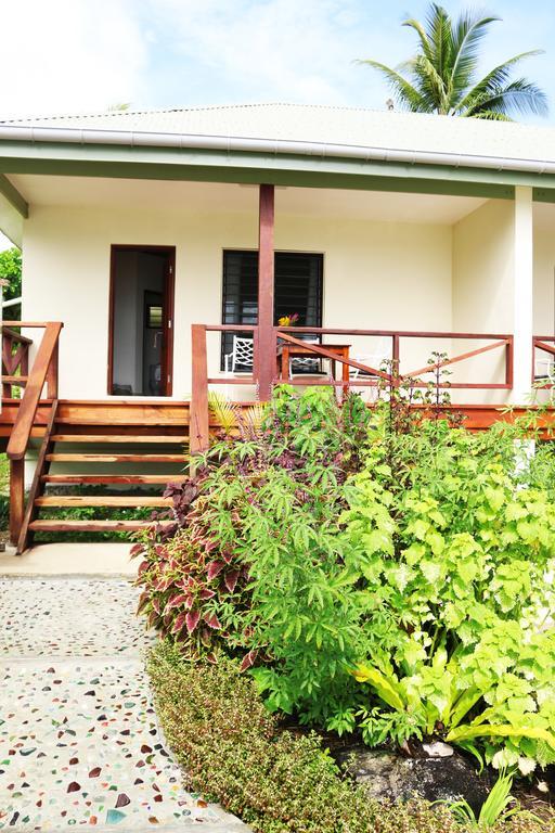 Santo Seaside Villas Luganville Eksteriør billede